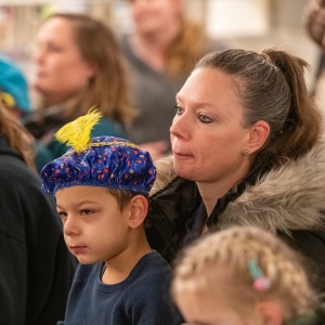 2025-11-23 Sint leest voor-19